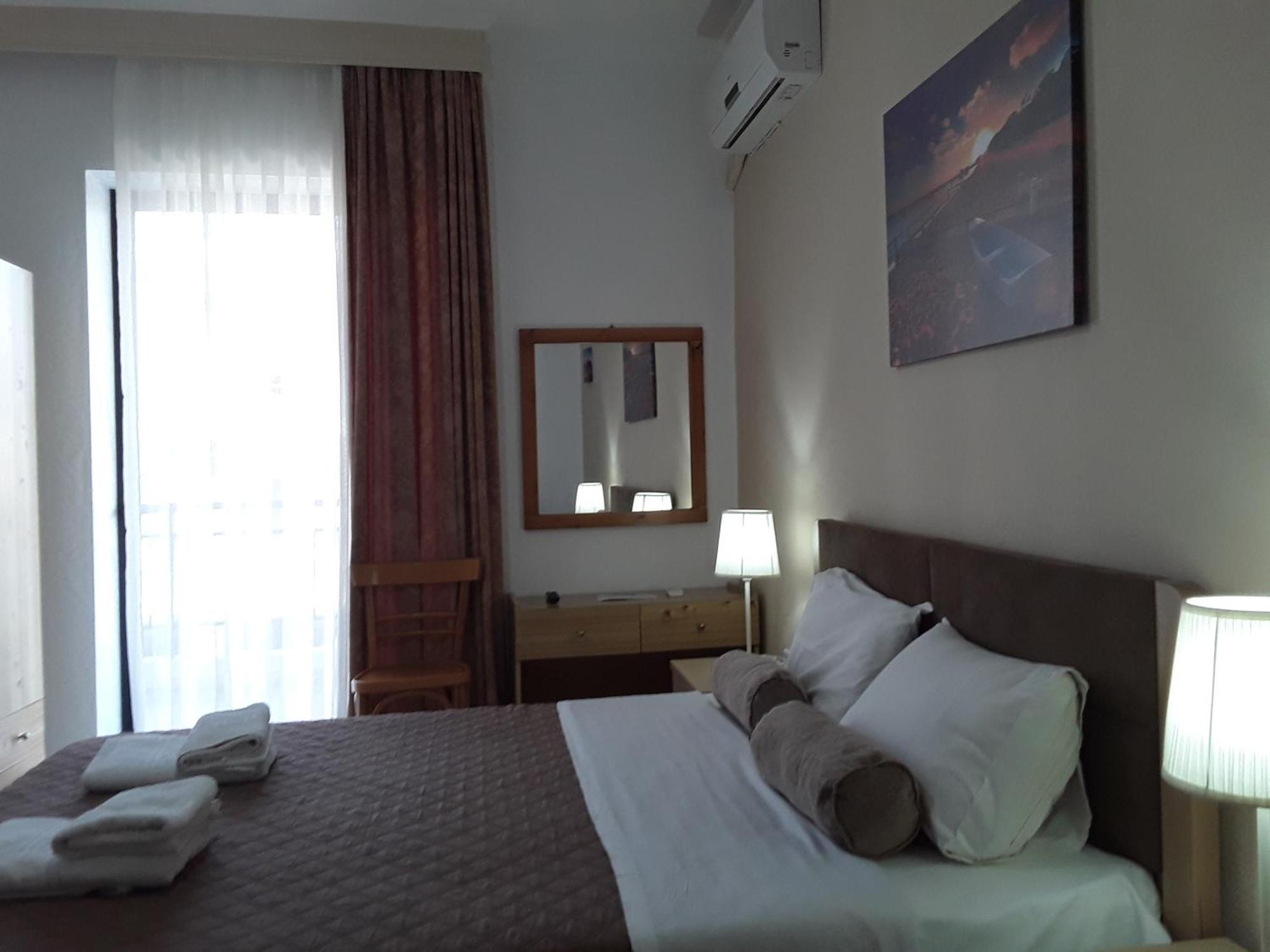 Hause Zorbas Aparthotel Paralía Dionysíou Rom bilde